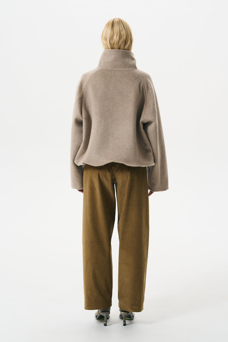 SOFT ALPACA ANORAK | BARLEY