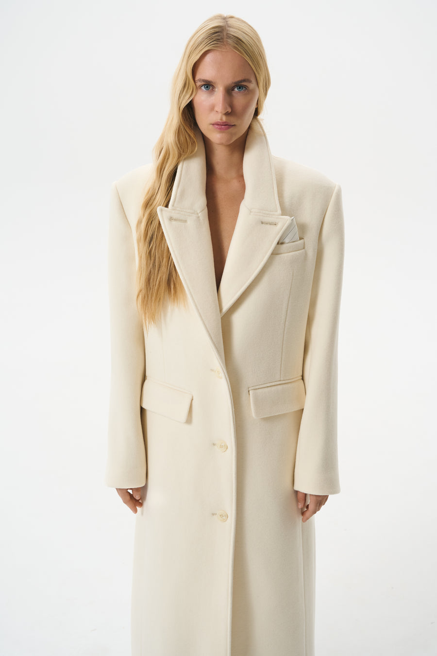 SIGNATURE SINGLE-BREASTED COAT | VANILLA