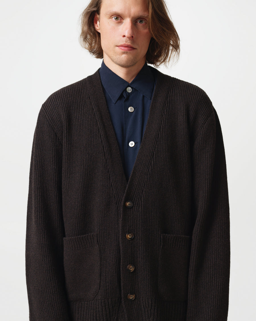 RELAXED LAMBSWOOL CARDIGAN MAN BROWNIE