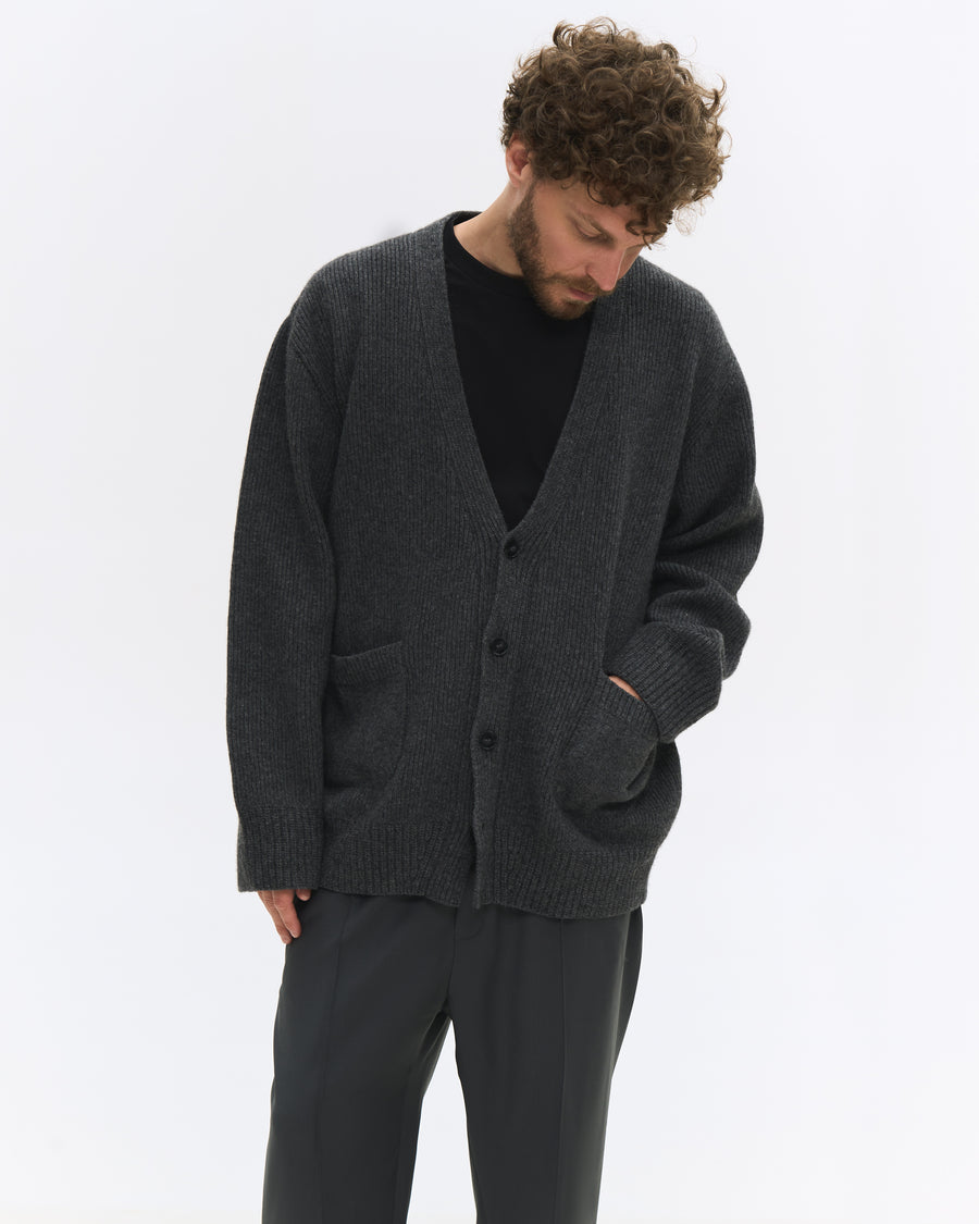 Man Iconic Cardigan Dark Grey
